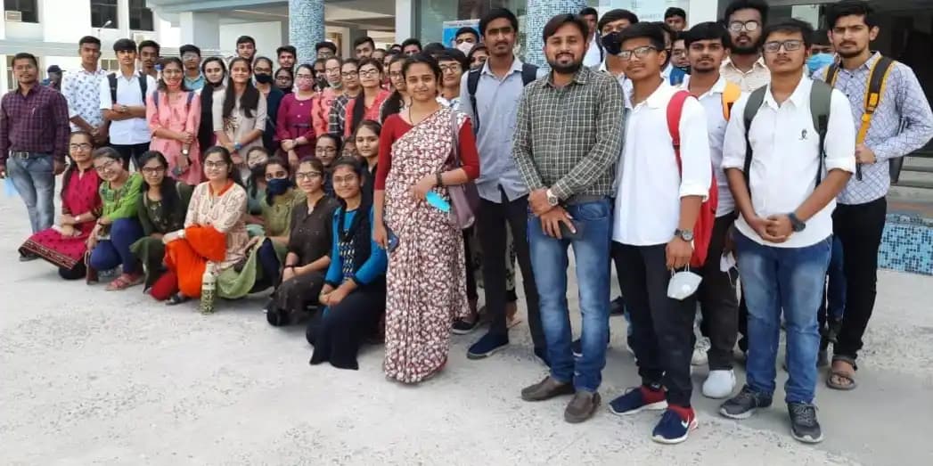 Gujarat Ayurved University Featured