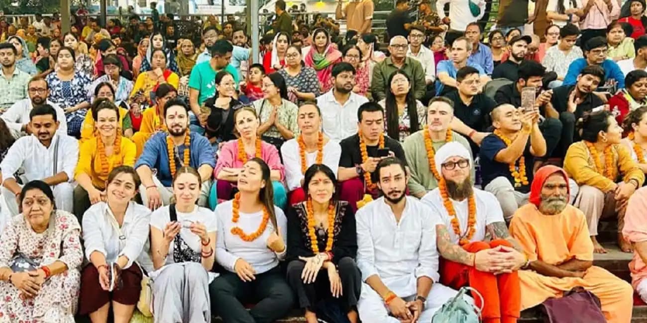 Aananda Yog Featured